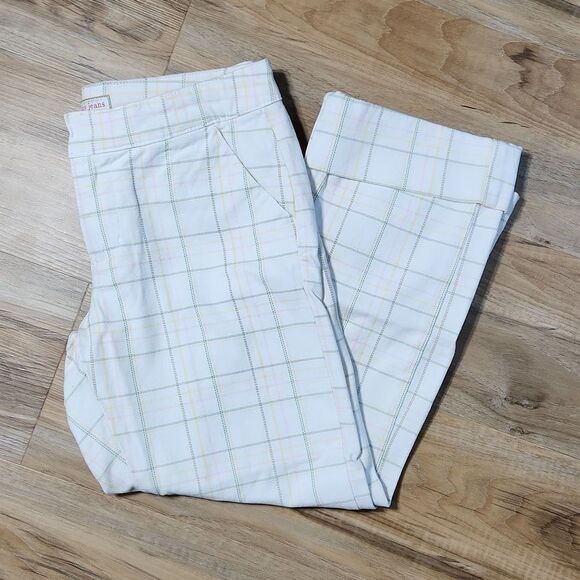 Tommy Hilfiger Pants - 🔹️Tommy Jeans White & Pastel Plaid Cuffed Capri Pants Size 5/28